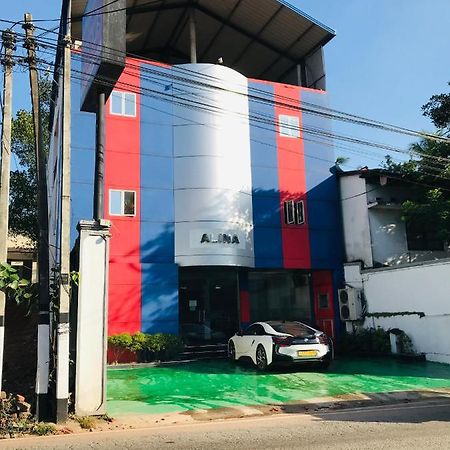 Alina Budget Hotel Kaduwela Εξωτερικό φωτογραφία
