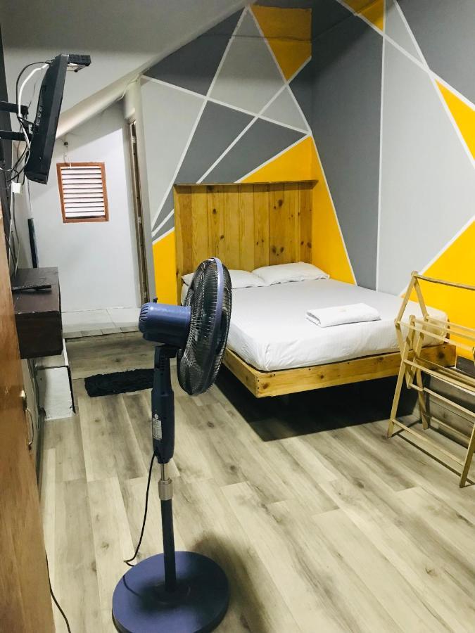 Alina Budget Hotel Kaduwela Εξωτερικό φωτογραφία