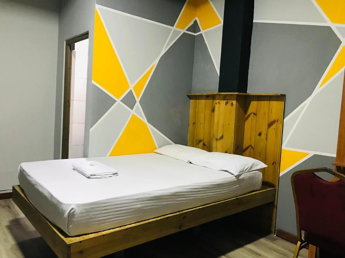 Alina Budget Hotel Kaduwela Εξωτερικό φωτογραφία