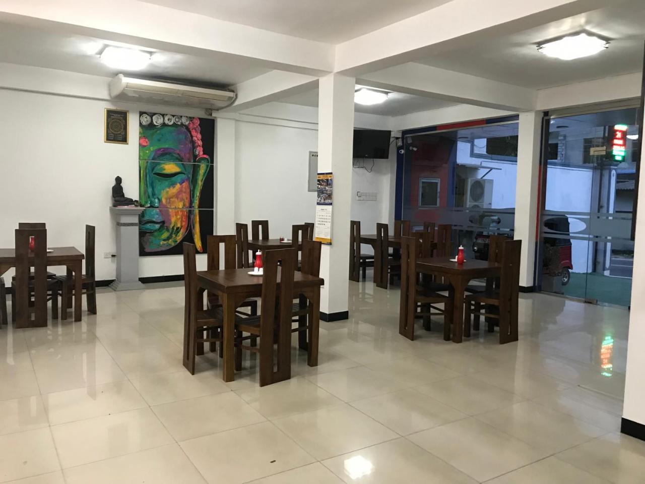 Alina Budget Hotel Kaduwela Εξωτερικό φωτογραφία