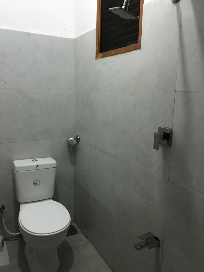 Alina Budget Hotel Kaduwela Εξωτερικό φωτογραφία